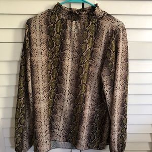 Snake pattern long sleeve shirt, hardly worn